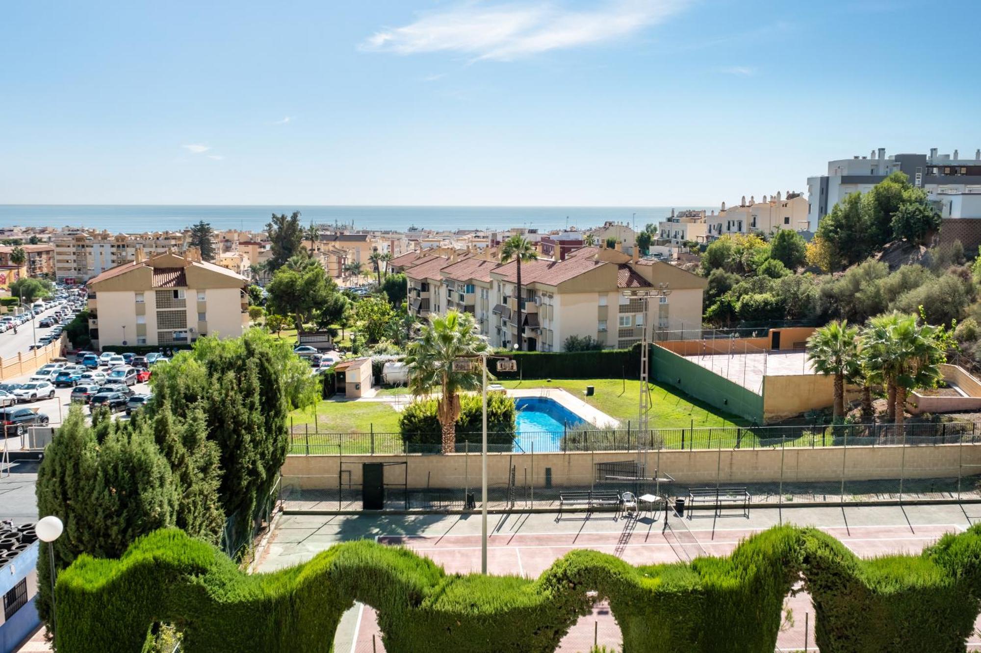 Apartamento Gran Sol Rincón de la Victoria Екстериор снимка